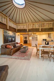 Secluded Cedar Yurt & Cabin • Sauna • Cold Plunge - Image 3