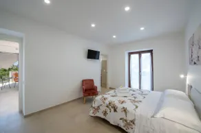 Rosa Maison- Camellia Apartment - Image 2