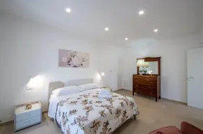 Rosa Maison- Camellia Apartment - Image 4