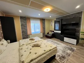 Yukka Guesthouse Magyarhertelend - Image 2