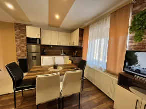 Yukka Guesthouse Magyarhertelend - Image 4