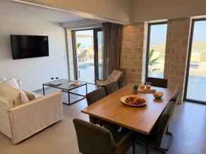 Sunrise Village Aptera Private Pool Villa - Image 3