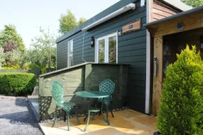 Guest cabin in Barna - Image 4