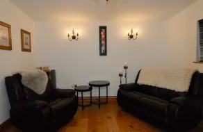 Guest cabin in Barna - Image 3
