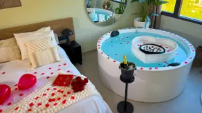 Romantic Panorama Suite - Image 2