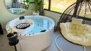 Romantic Panorama Suite - Image 5