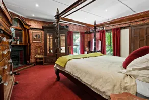 Luxury Manor • Indoor Pool, Sauna, Gardens & Spa - Image 4