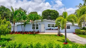 Pool Home with 5 bed 2 br near Lantana Beach - Image 2