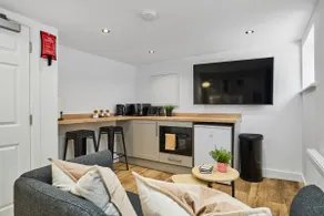 Sleek Hotel-Style Lower Level Studio - Image 5