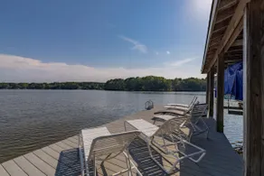 Hot tub, Firepit, Kayaks, Grill, private dock - Image 2