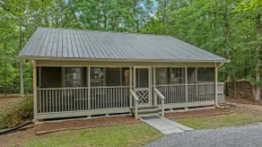Bearly Behaving w/hot tub sleeps 6 - Image 2