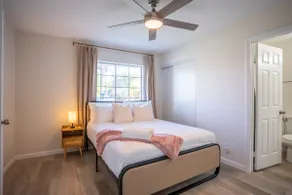 Pet Friendly 4BR Prime Location - Image 5