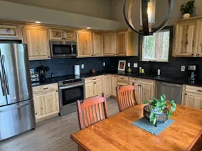 The Mountain House - Image 3
