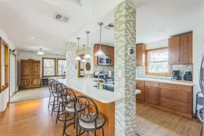 Beach front oasis - Hot tub - Sleeps 7 - Image 3