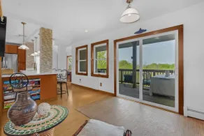 Beach front oasis - Hot tub - Sleeps 7 - Image 4