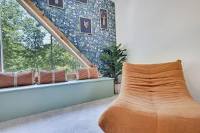 7 beds sleeps 12, 85” TV, Hot Tub, Arcade room! - Image 2