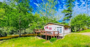 River Haven Gem Hideaway - Image 2