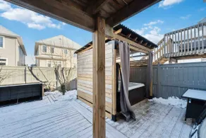 4BR Kanata Home W/ Hottub & Gym - Image 5