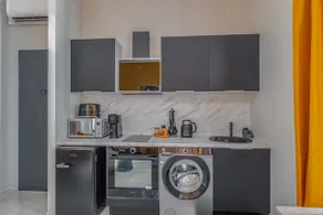 Modern air-conditioned studio - Image 3