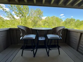 Wildwood Modern Loft: Steps to Skiing & Downtown - Image 4