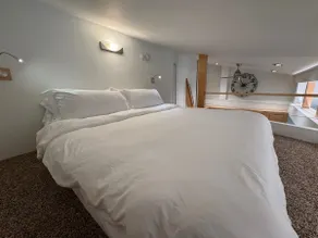 Wildwood Modern Loft: Steps to Skiing & Downtown - Image 2