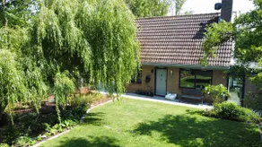 Vacation home with enclosed garden near the beach and lake. - Image 2