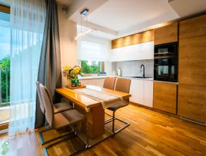 FAMILY NEST Premium 2 bedroom 2 Bathrooms & Parking by stayly - Image 4