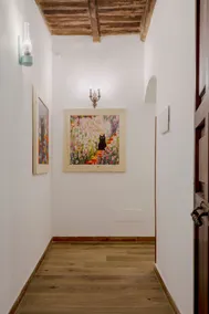In the village, Monet's cats - Image 5
