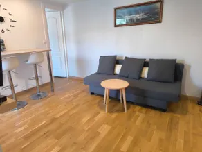 House with a private pool - Image 5