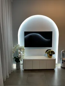 The Urban Lux, Hazelwood - Image 3