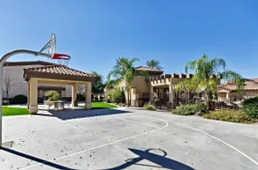 Beautiful ground flr 3 bd condo htd pools all year - Image 3