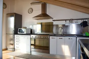 Beautiful attic with balcony - Image 5