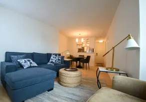 Eastport Apartment - Image 5