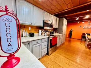 *Cozy Cabin Vibes - Radford Vacation Cabin - Image 5