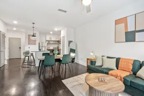 Rooftop Patio, Beltline Steps, Pet Friendly Gem - Image 3