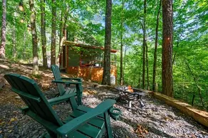 Charming forest hideaway for two - Image 2