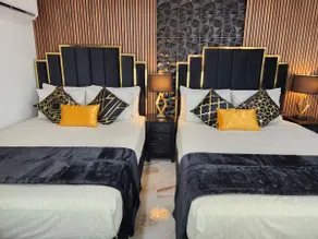 Private New Guest House 15 min Strip. FREE parking - Image 5