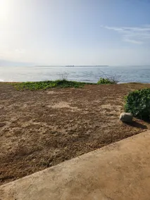 Quiet, waterfront apartment in a gated community - Image 2