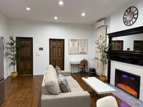 Luxurious Apt, Lots of Amenities - Image 4