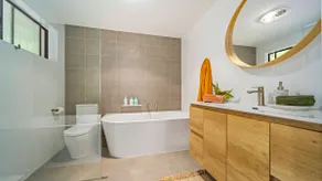 Surfers Rest - Stunning home 3 mins to beach - Image 4