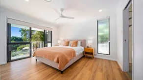 Surfers Rest - Stunning home 3 mins to beach - Image 2