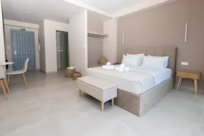 Laconian Blue Residence - Image 3