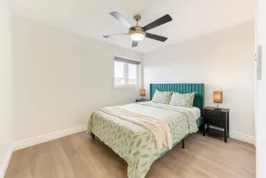 North london/5BD 4BA/2 en-suites/King bd/Sleeps 12 - Image 4