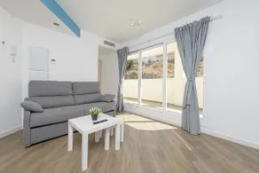 WintowinRentals Penthouse with Private Terrace in the Center of Rincón de la Victoria - Image 3