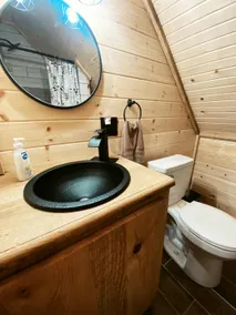 Box Elder Cabin - Image 2
