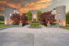 The Cook Castle - Image 2