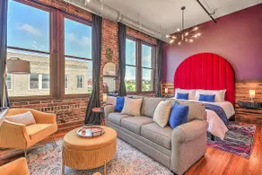Lofty Dreams in Downtown JC - Image 1