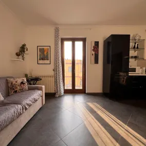 Fiumis - Elegant apartment 3 km from FCO - Image 2