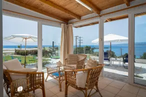 Lilian Home Just Steps from the Beach - Image 4
