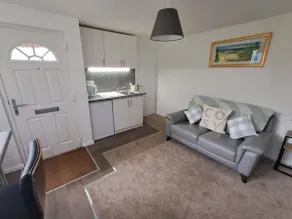 Robin's nest - Image 5